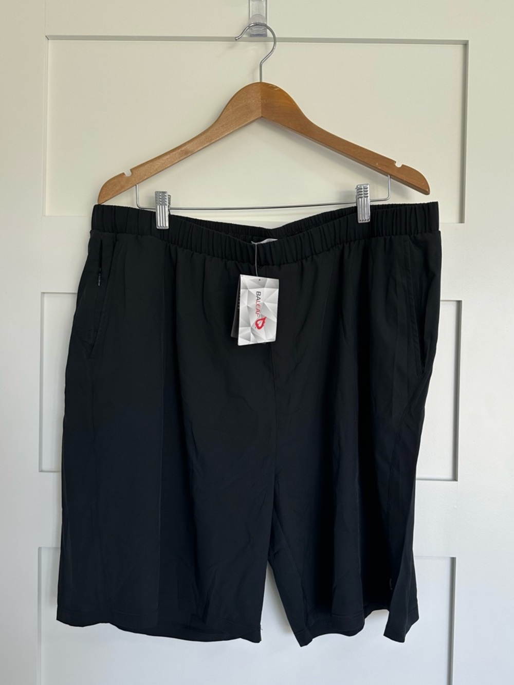 NWT Baleaf Men's Black Performance Shorts Size 3XL